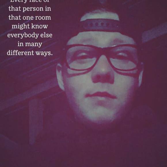 Meet your Posher, Kyle - Picture 1 of 1